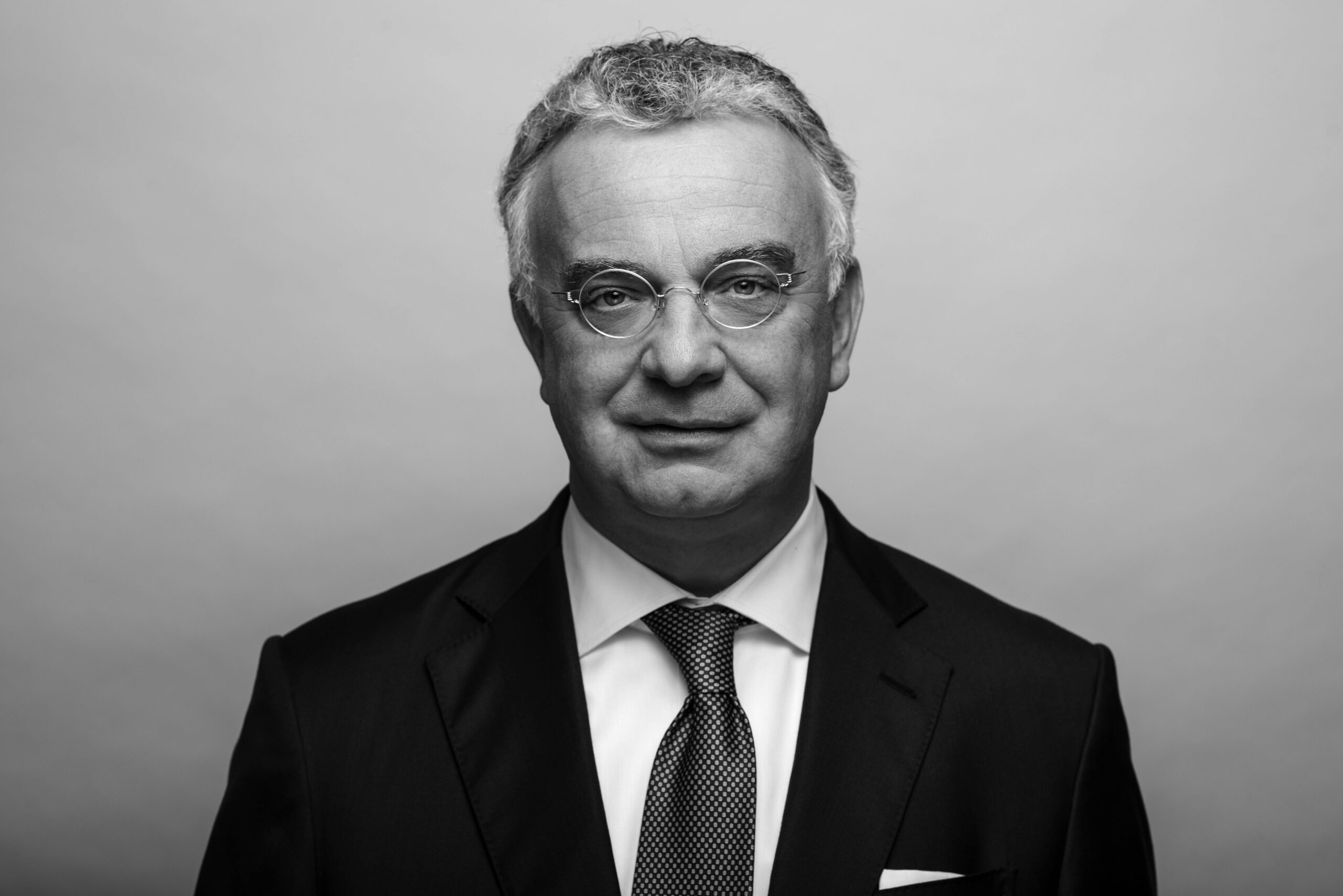 Christian Kullmann, Vorsitzender des Vorstandes der Evonik Industries AG 
----
Christian Kullmann, Chief Executive Officer, Evonik Industries AG